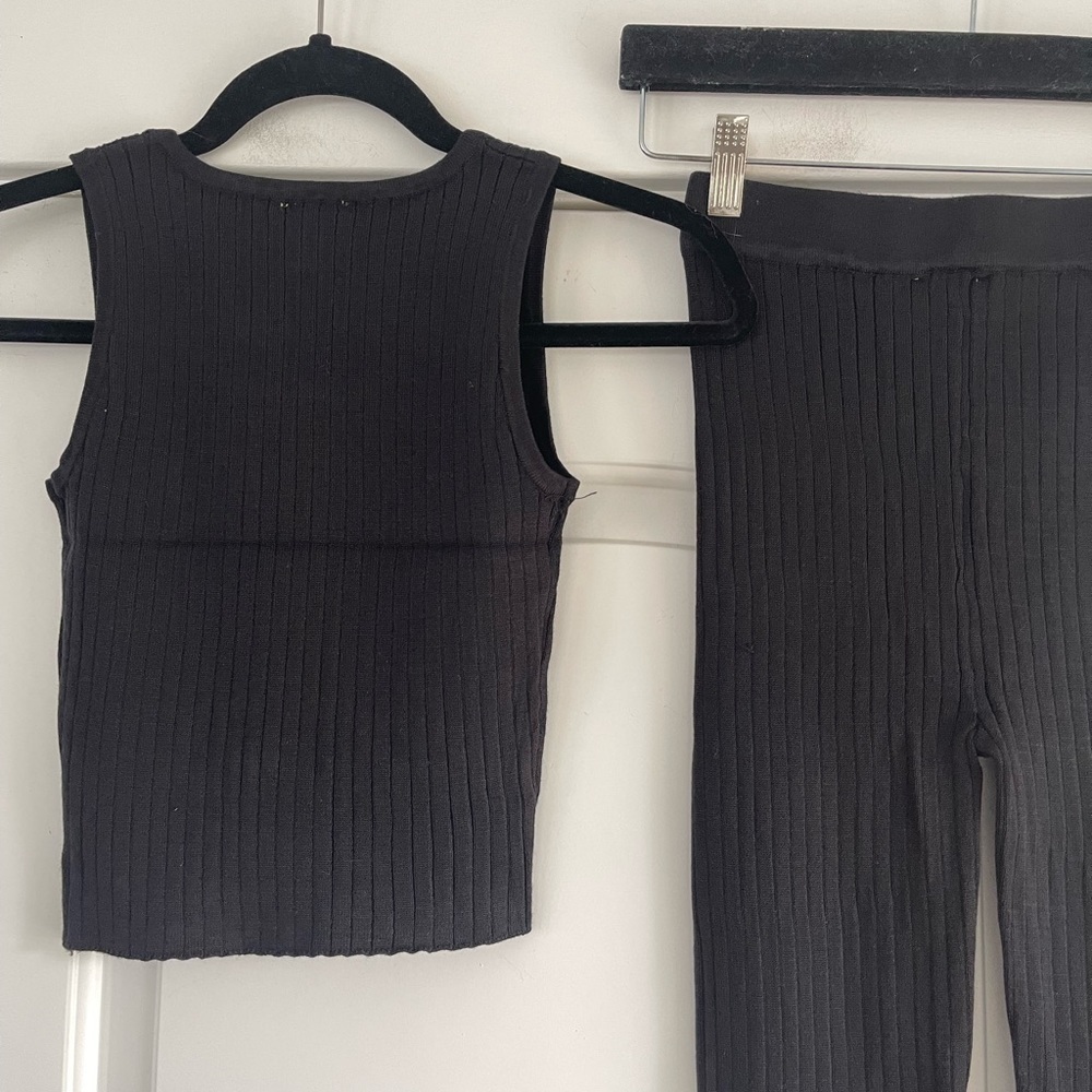 Daisy 2 Piece Ribbed Tank and Legging Set - Picture 5 of 5